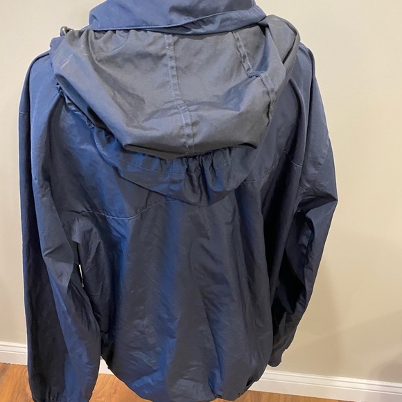 Van Heusen Men's Navy Blue Windbreaker Jacket - Picture 3 of 8